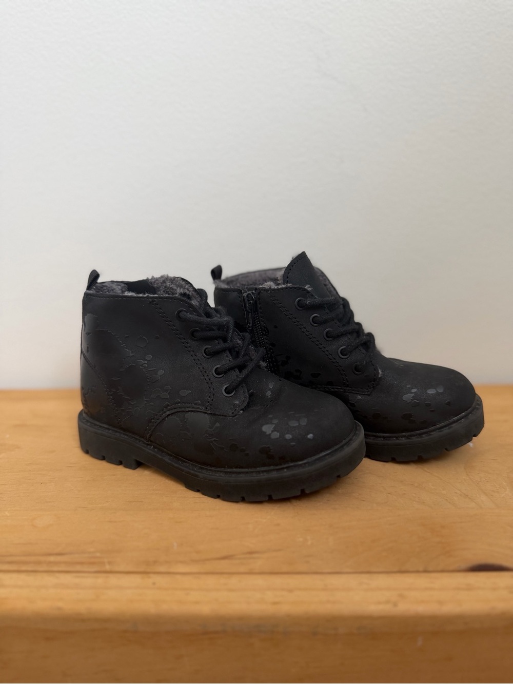 Zara Black Splatter Lace-Up Combat Boots with Faux Fur Lining (Size EU24/US8)